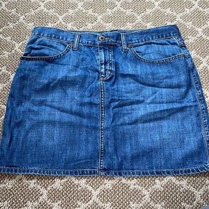 Mavi Denim skirt - size M - so cute!